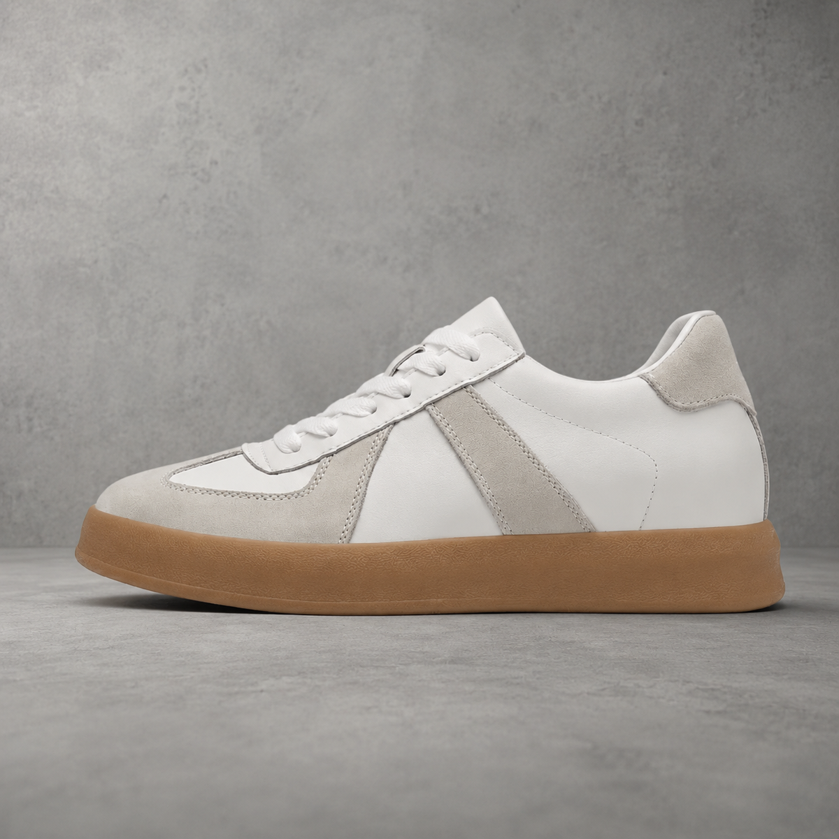 SNEAKER RETRO CON RIALZO INTERNO